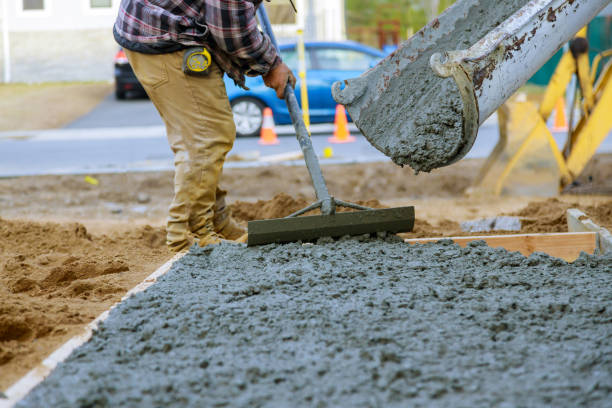 Best Commercial Concrete Contractor  in Buckner, MO